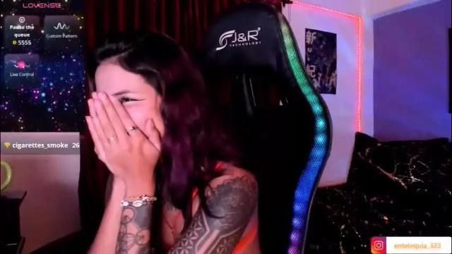 Image 2 of mavis_fuentes Stream on Chaturbate on 1 month ago