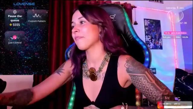 Image 10 of mavis_fuentes Stream on Chaturbate on 1 month ago