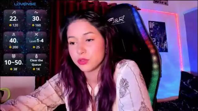 Image 2 of mavis_fuentes Stream on Chaturbate on 1 month ago