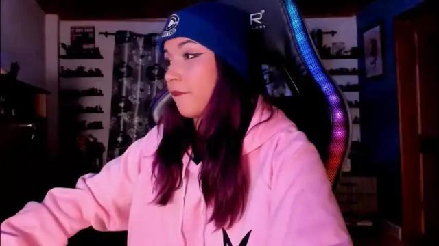 Image 6 of mavis_fuentes Stream on Chaturbate on 1 month ago