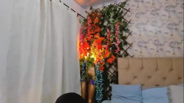 Image 8 of max_giovi Stream on Chaturbate on 3 days ago