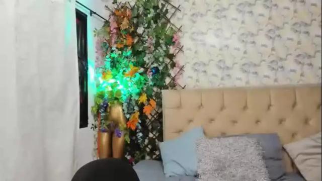 Image 10 of max_giovi Stream on Chaturbate on 10 days ago