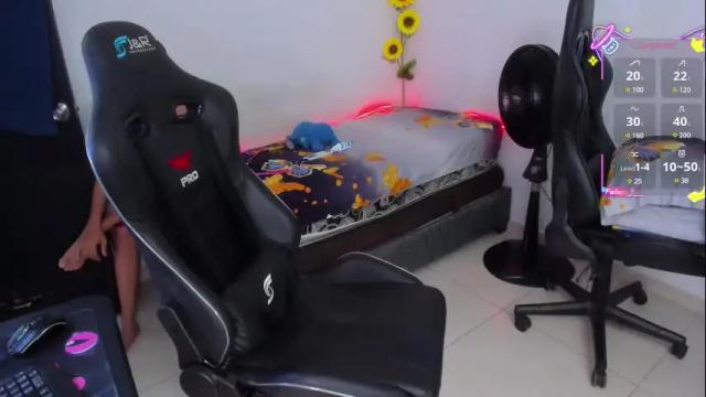 Image 2 of max_kony Stream on Chaturbate on 3 months ago