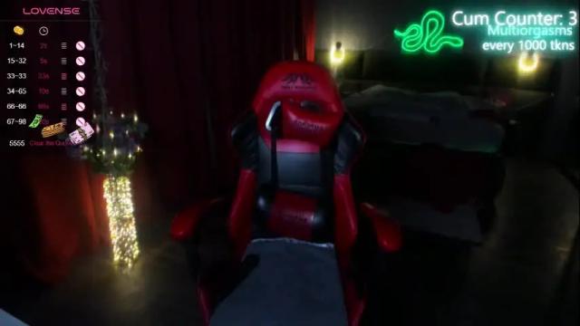 Image 4 of max_phoenix Stream on Chaturbate on 1 month ago
