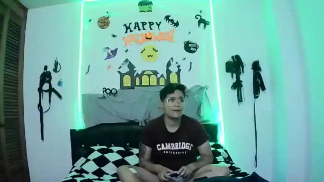 Image 4 of maximilianoandalice Stream on Chaturbate on 20 months ago