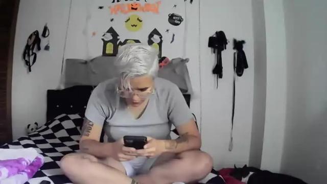 Image 3 of maximilianoandalice Stream on Chaturbate on 19 months ago