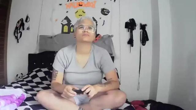 Image 4 of maximilianoandalice Stream on Chaturbate on 19 months ago