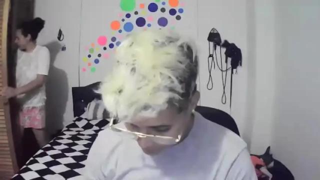 Image 7 of maximilianoandalice Stream on Chaturbate on 17 months ago