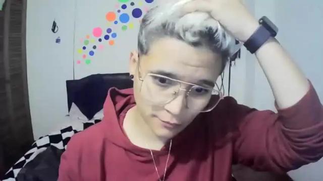 Image 2 of maximilianoandalice Stream on Chaturbate on 17 months ago
