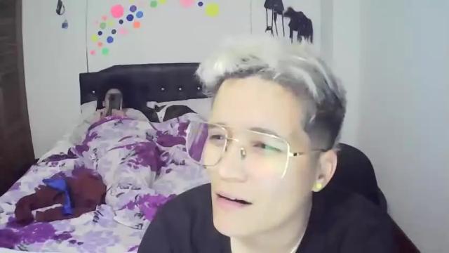 Image 2 of maximilianoandalice Stream on Chaturbate on 17 months ago