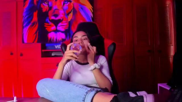 Image 2 of maxine66 Stream on Chaturbate on 6 months ago