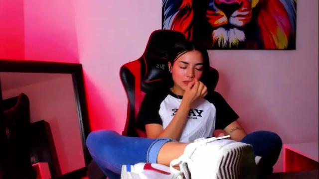 Image 3 of maxine66 Stream on Chaturbate on 6 months ago