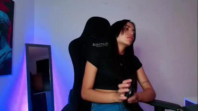 Image 2 of maxine66 Stream on Chaturbate on 5 months ago
