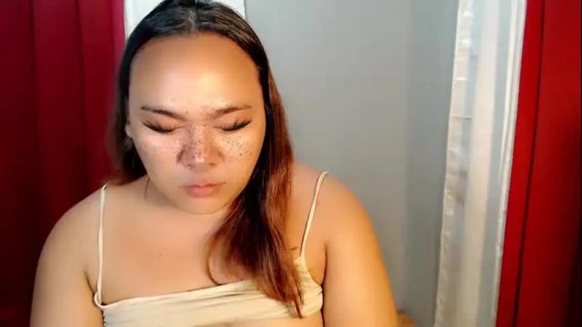 Image 2 of maxine_sucks Stream on Chaturbate on 4 months ago