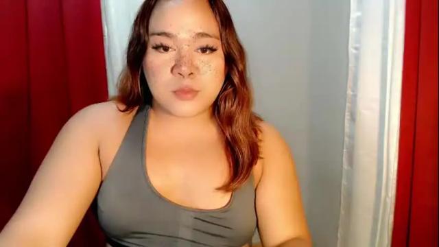 Image 11 of maxine_sucks Stream on Chaturbate on 3 months ago