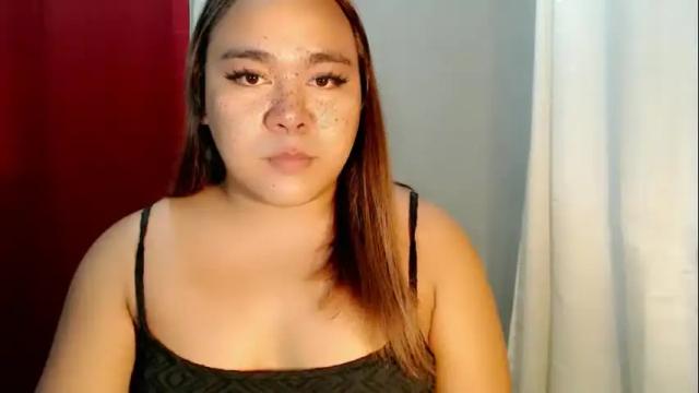 Image 4 of maxine_sucks Stream on Chaturbate on 3 months ago