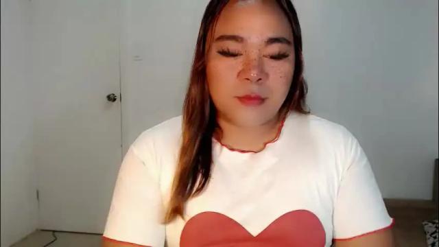 Image 4 of maxine_sucks Stream on Chaturbate on 23 days ago