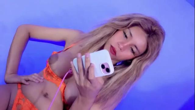 Image 12 of maxinelove1 Stream on Chaturbate on 15 days ago