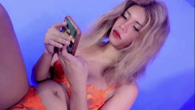 Image 2 of maxinelove1 Stream on Chaturbate on 15 days ago