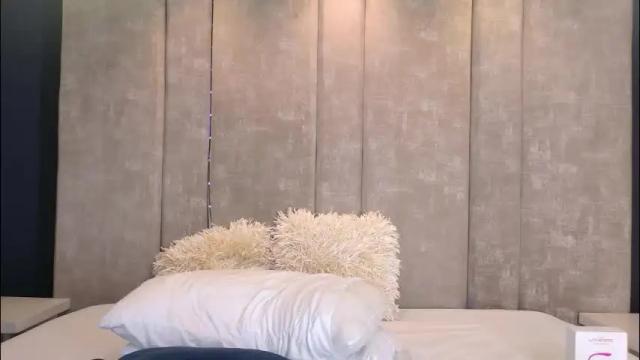 Image 12 of maxirogers Stream on Chaturbate on 1 month ago