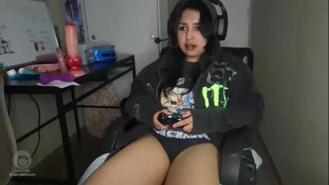 Image 2 of maxitowtv Stream on Chaturbate on 1 month ago