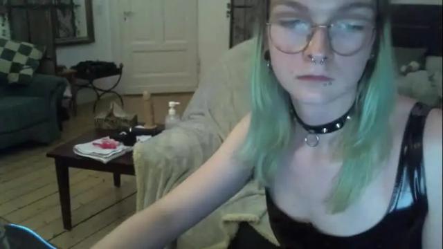 Image 7 of maxxiedamage Stream on Chaturbate on 4 months ago