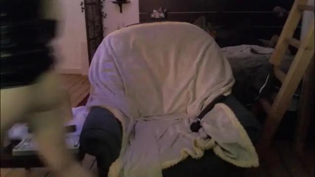 Image 8 of maxxiedamage Stream on Chaturbate on 1 month ago