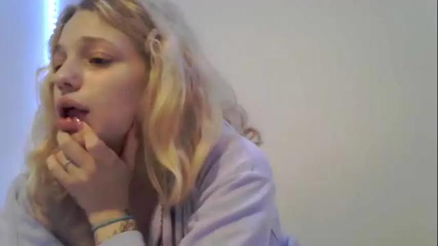 Image 3 of maxxsky1 Stream on Chaturbate on 20 months ago