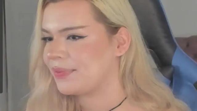 Image 8 of maxxxine_ Stream on Chaturbate on 14 months ago
