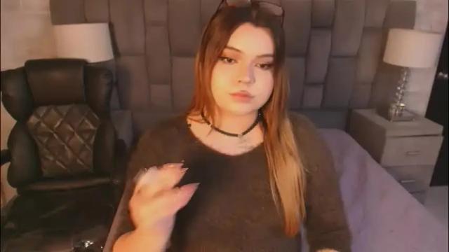 Image 2 of maxxxine_ Stream on Chaturbate on 2 months ago