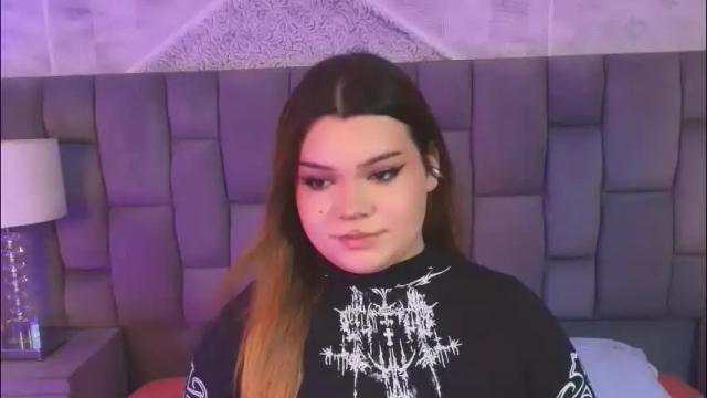 Image 2 of maxxxine_ Stream on Chaturbate on 1 month ago