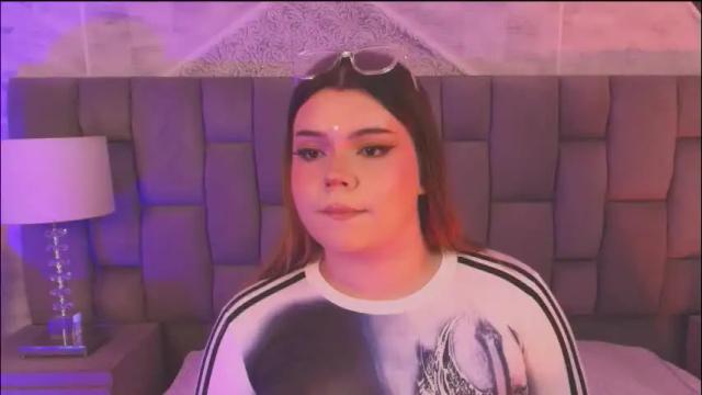 Image 3 of maxxxine_ Stream on Chaturbate on 1 month ago