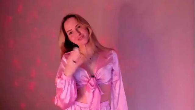 Image 7 of may__cute Stream on Chaturbate on 6 months ago