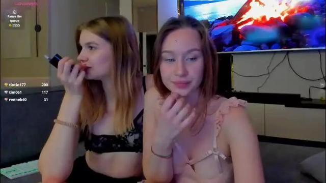 Image 2 of may__cute Stream on Chaturbate on 2 months ago