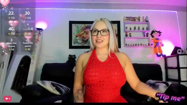 Image 7 of may_aceros Stream on Chaturbate on 4 months ago