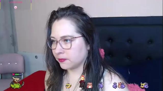 Image 4 of may_bloom Stream on Chaturbate on 13 days ago