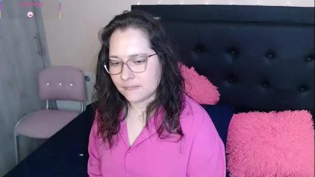 Image 11 of may_bloom Stream on Chaturbate on 11 days ago