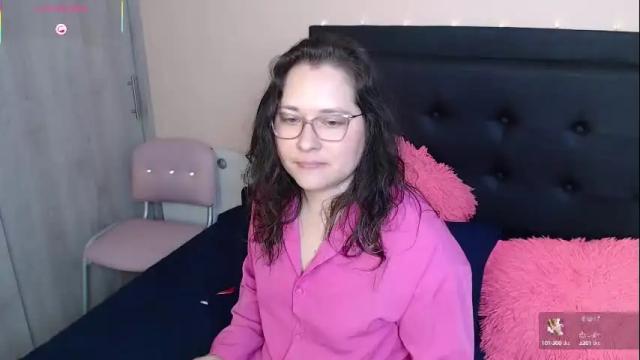 Image 8 of may_bloom Stream on Chaturbate on 11 days ago