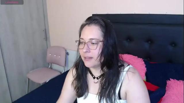 Thumbnail 1, may_bloom's Stream at Chaturbate, 6 months ago