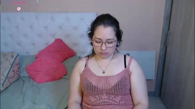 Image 12 of may_bloom Stream on Chaturbate on 1 month ago