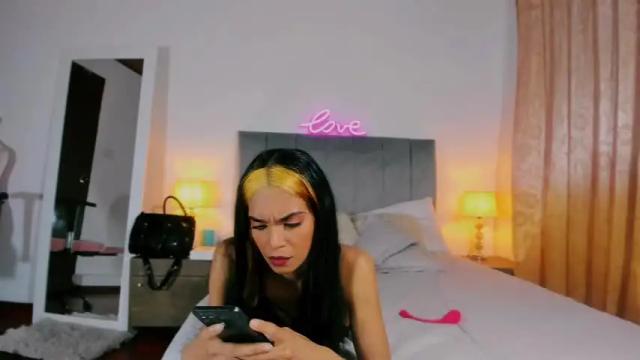 Image 4 of may_x Stream on Chaturbate on 14 months ago