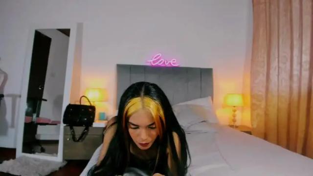 Image 6 of may_x Stream on Chaturbate on 14 months ago