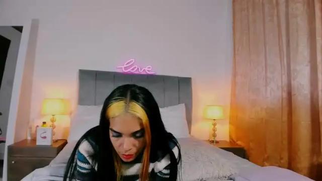 Image 7 of may_x Stream on Chaturbate on 13 months ago