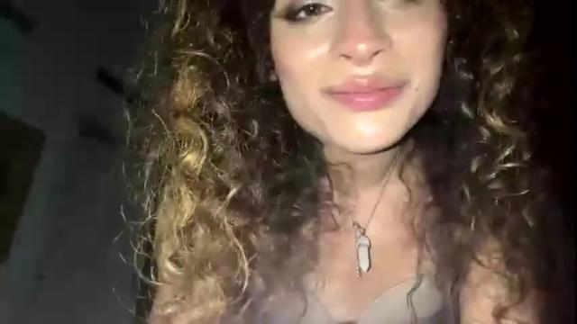 Image 3 of maya632713 Stream on Chaturbate on 10 days ago