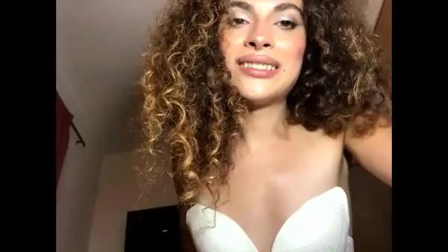 Image 2 of maya632713 Stream on Chaturbate on 2 months ago