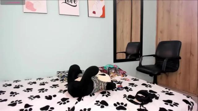 Image 10 of maya__fox Stream on Chaturbate on 18 months ago