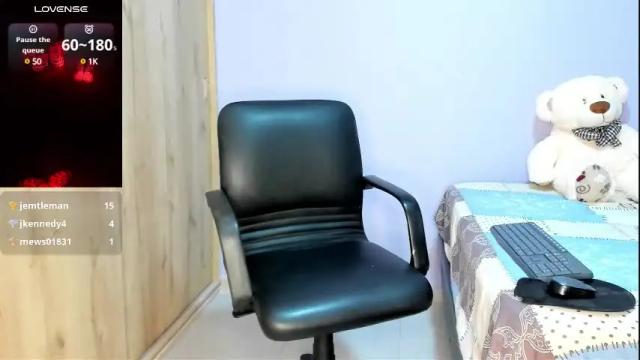 Image 7 of maya__fox Stream on Chaturbate on 6 months ago