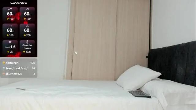 Image 11 of maya__fox Stream on Chaturbate on 5 months ago