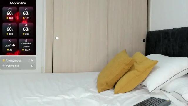 Image 12 of maya__fox Stream on Chaturbate on 5 months ago