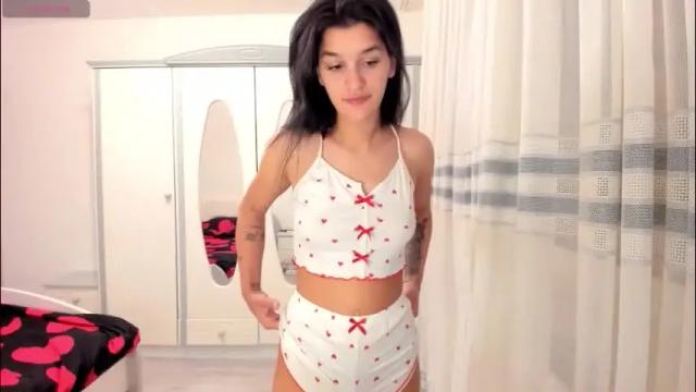 Image 2 of maya_and_guests Stream on Chaturbate on 2 months ago